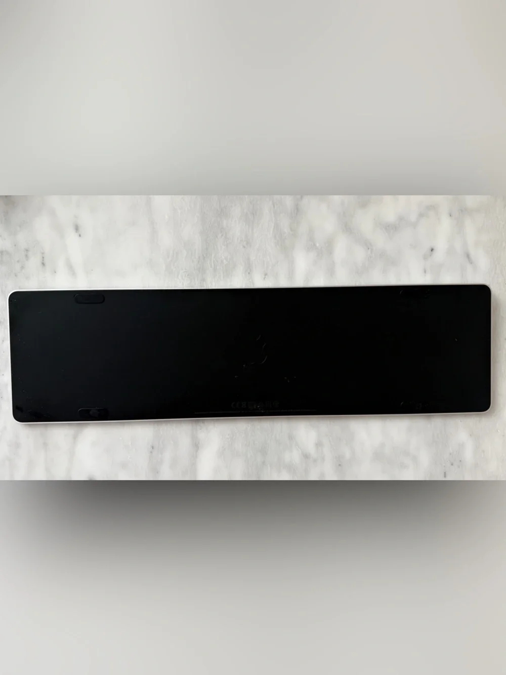 Apple sleek black